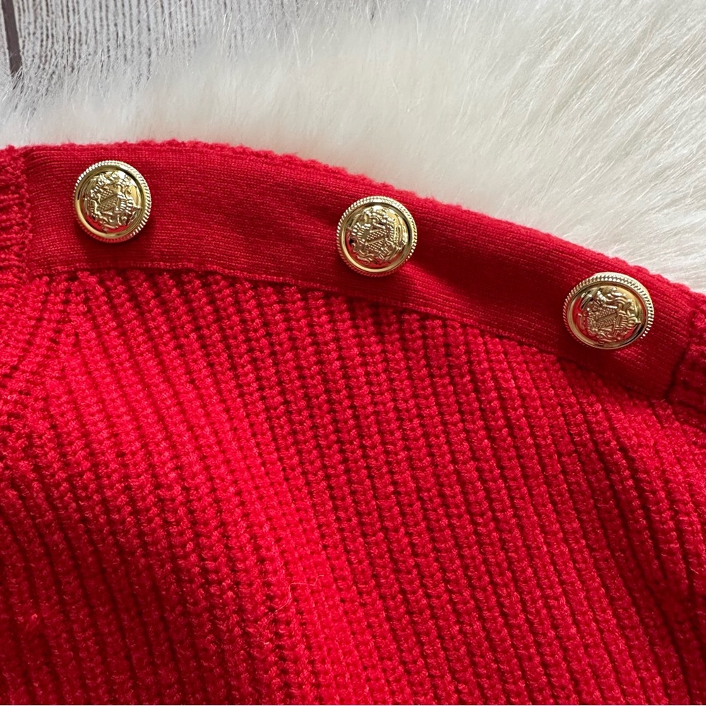 Red Sweater - Picture 4 of 7